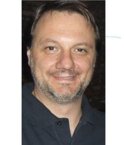Adrián Tomasino